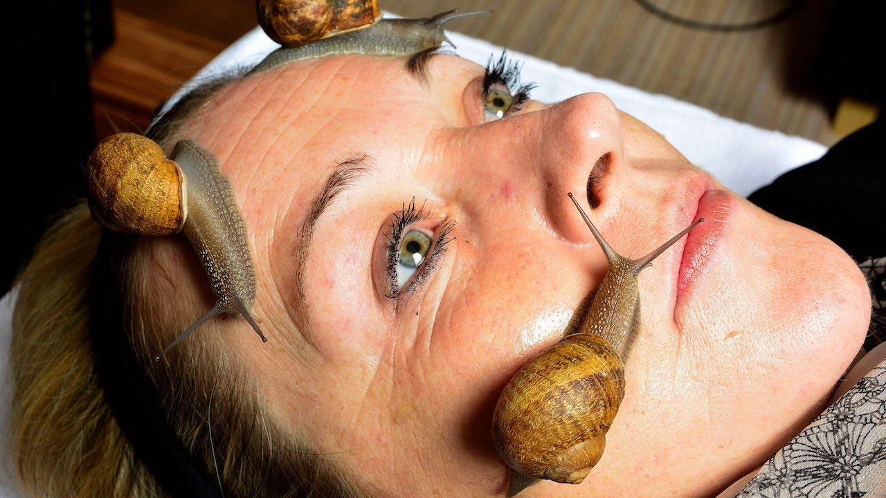snail face massage 16031