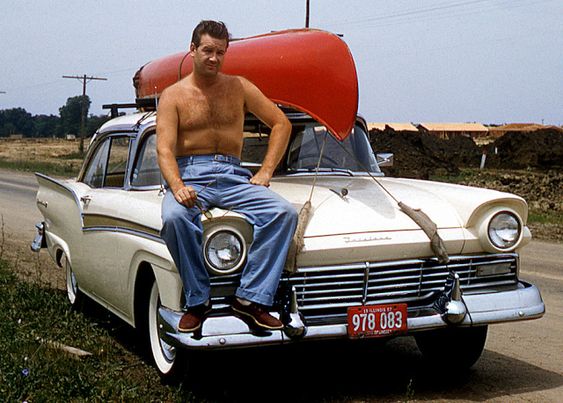 this is what a canoe on a 1957 ford fairlane 500 looked like in 1957