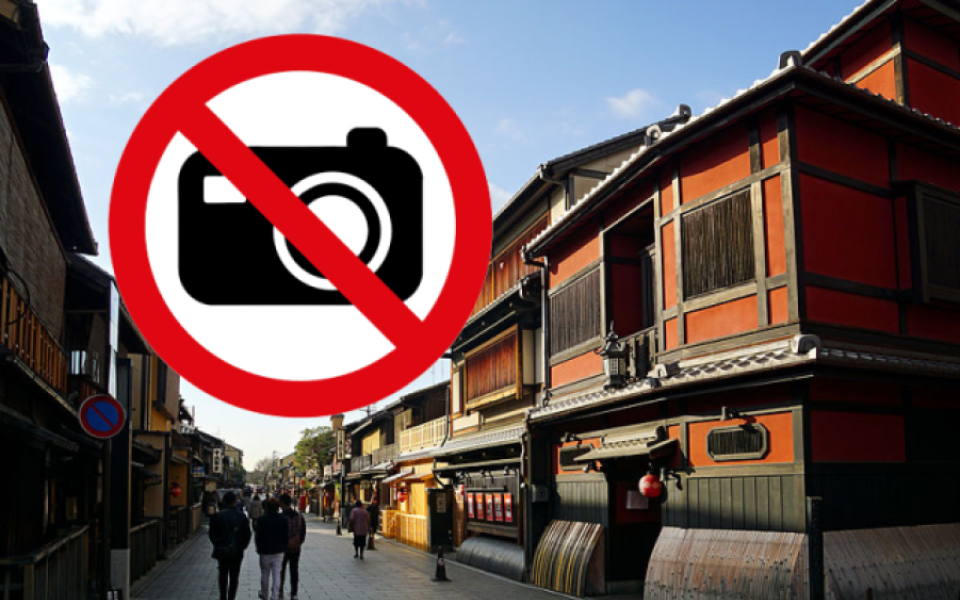 Tại sao không nên vô tư chụp hình quay phim người Nhật mà không xin phép trước?