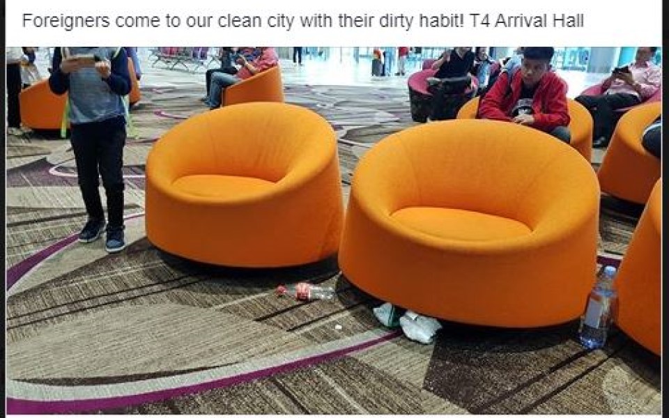 Người Việt bị nghi xả rác bừa bãi ở sân bay quốc tế Changi