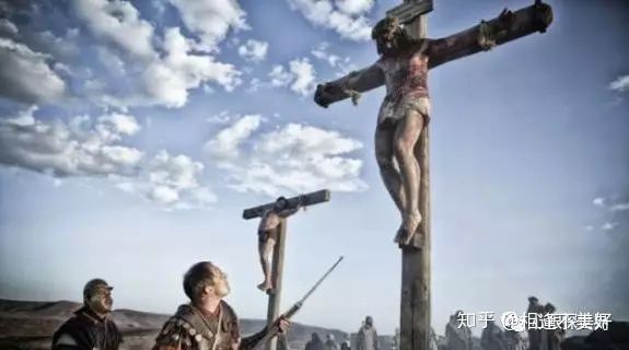 Vụ thi thể trên thập tự giá ở Hàn Quốc: Là tự sát hay nghi thức tà giáo đáng sợ?
