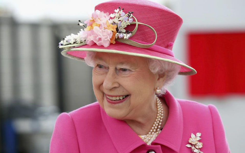 Sau 'Megxit', Nữ hoàng Anh hủy sự kiện thường niên vì lâm bệnh