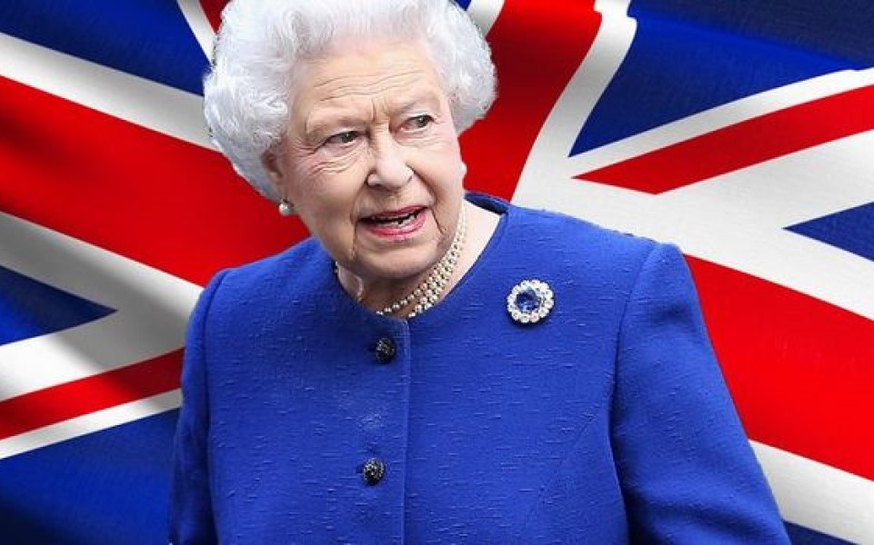 Nữ hoàng Anh Elizabeth II gửi tâm thư đến các y bác sĩ trên toàn thế giới