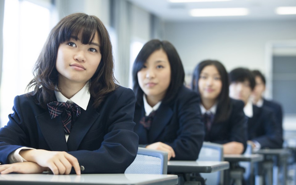 Văn hóa ngủ gật trong lớp và 9 sự thật thú vị về trường công lập Nhật Bản có thể bạn chưa biết