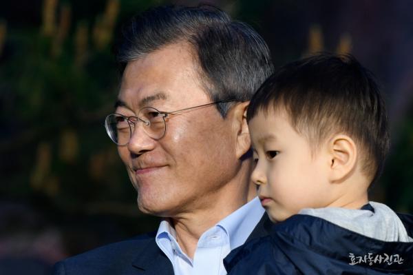 south korea president moon jae in grandsons 11