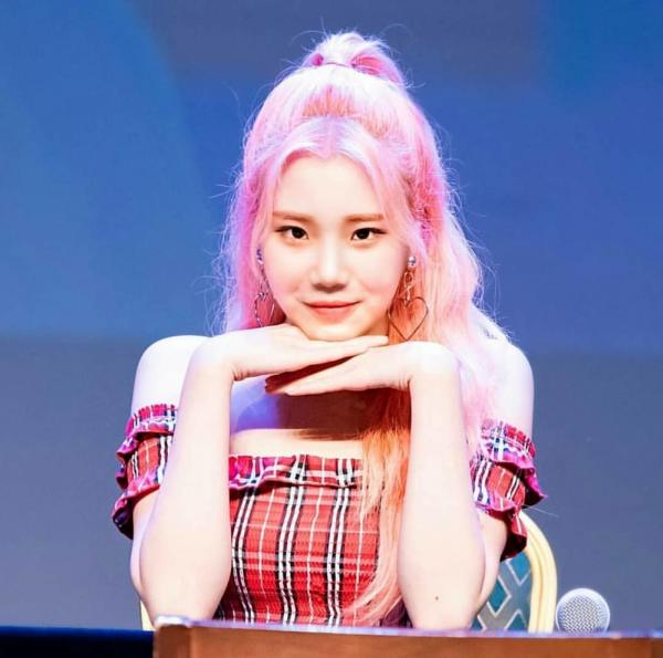 jooe momoland thang than thua nhan tung phau thuat tham my 82da0fae