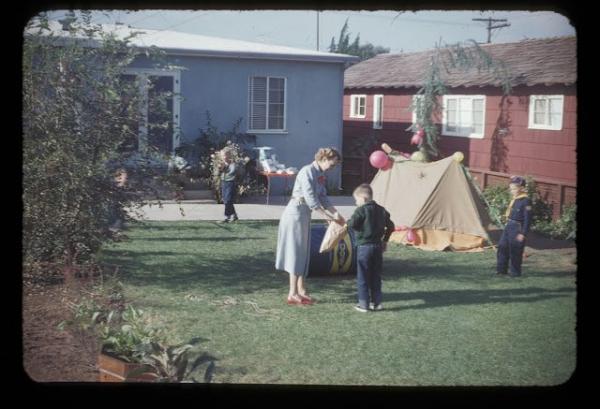 thats how to build a boy scout tent in the 2nd grade in 1951