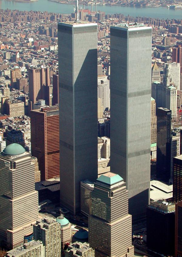 world trade center new york city aerial view march 2001