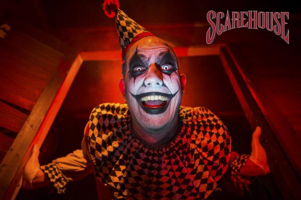 scarehouse the basement nightmare clown at scare house