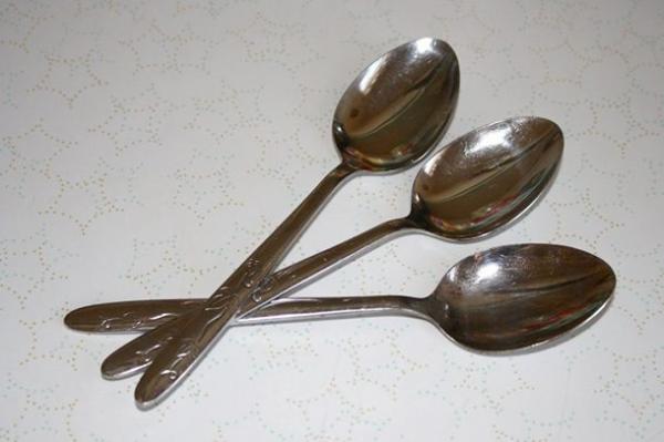 spoons 610x406