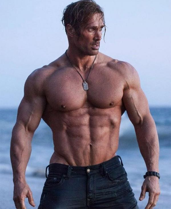 mike ohearn feature 838x1024