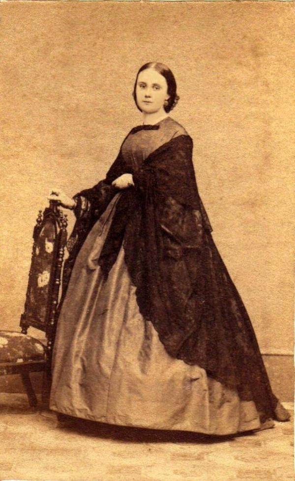 girls dresses in the 1860s 26
