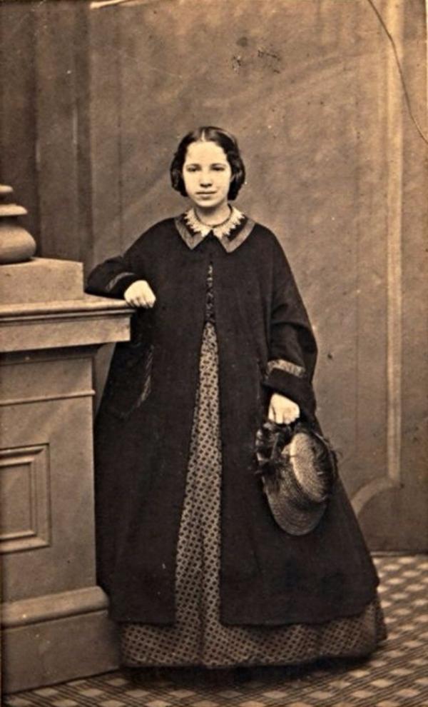 girls dresses in the 1860s 67