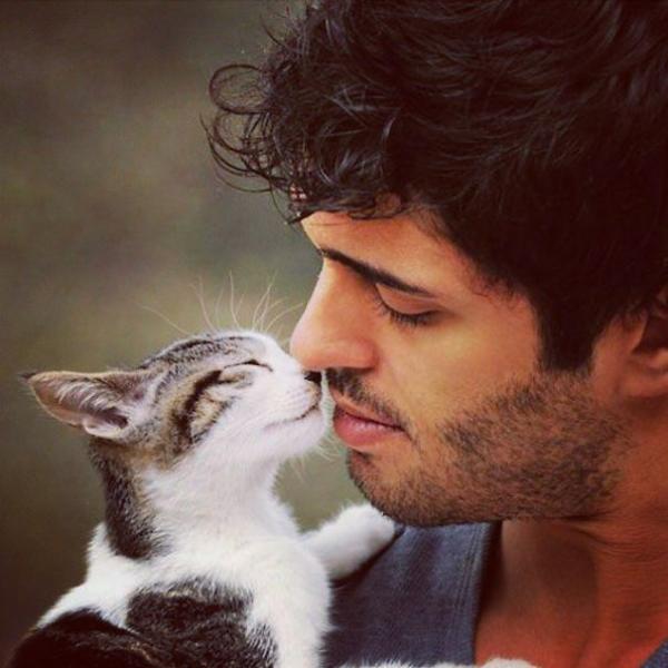 hot dudes with kittens instagram 451 605