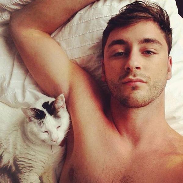 hot dudes with kittens instagram 54 605
