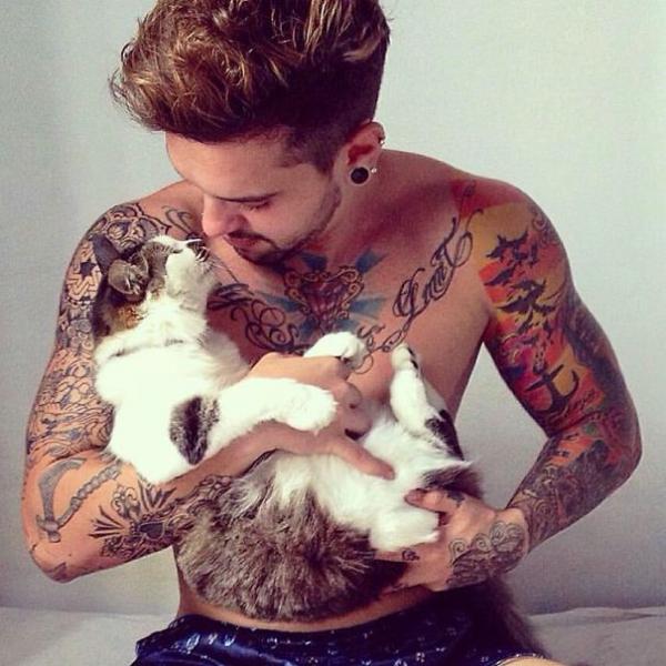 hot dudes with kittens instagram 57 605