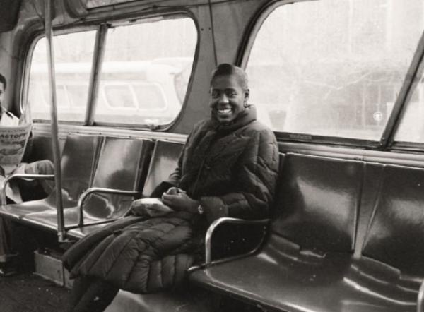 photographer tells the story of the new york subway through vintage photos 23