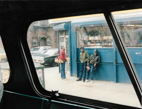 photographer tells the story of the new york subway through vintage photos 40