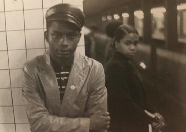 photographer tells the story of the new york subway through vintage photos 41