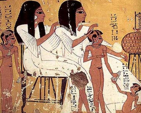10 curious fact about ancient women 2