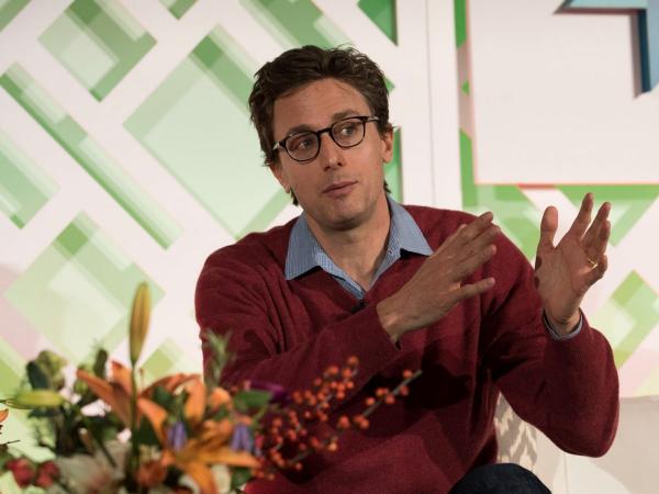 before launching viral new media sites buzzfeed and the huffington post in his 30s jonah peretti was teaching middle schoolers how to use microsoft office as a computer science teacher