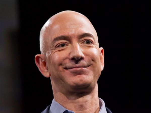 jeff bezos had a lucrative career in computer science on wall street and took on top roles at various financial firms before transitioning to the world of e commerce and launching amazon at 31