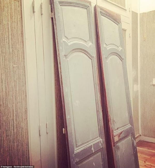 10707086 6781543 old vintage french doors of varying shapes and sizes some of whi a 84 1551979479734