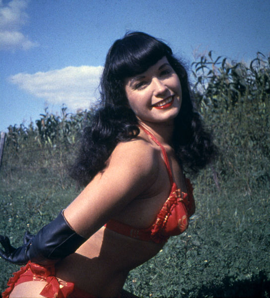 544px bettie page