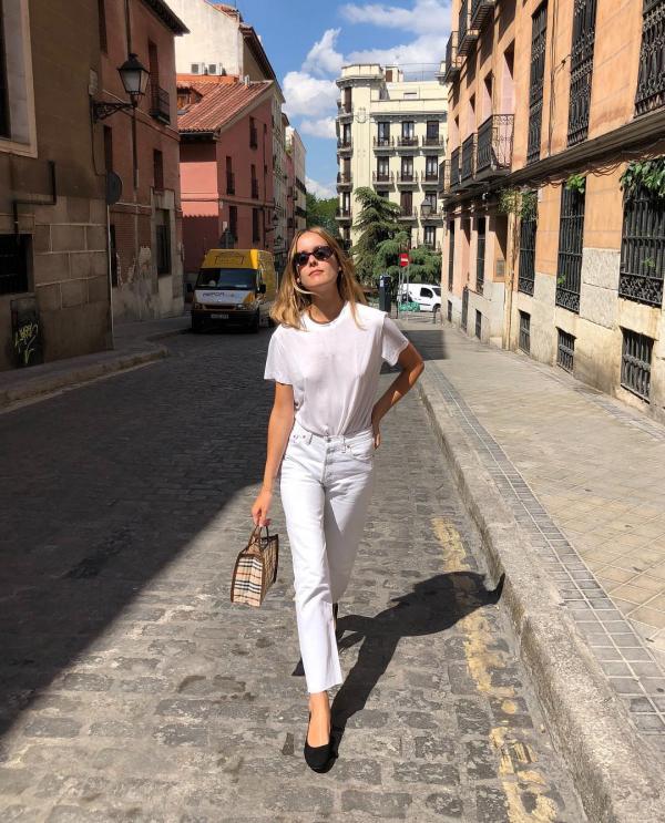 lucia cuesta french style influencer from spain