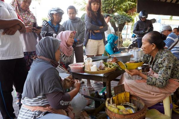 phim-tai-lieu-street-food-netflix4 phim tai lieu street food netflix4