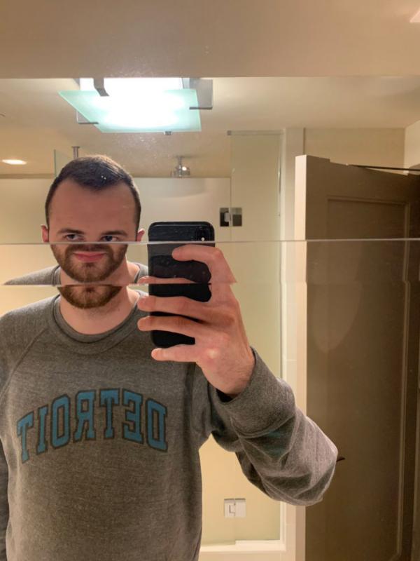 bathroom mirror fails20