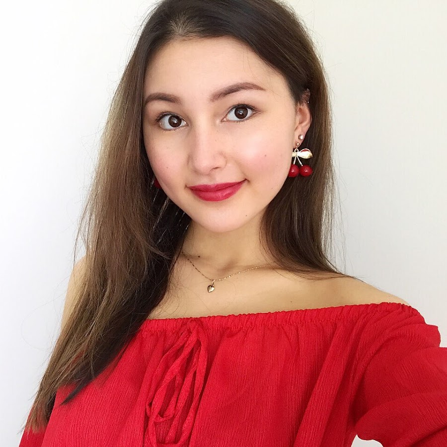 Những gương mặt 'hót hòn họt' của làng vlog xứ Trung kiếm bộn tiền chỉ với 1 video Những gương mặt 'hót hòn họt' của làng vlog xứ Trung kiếm bộn tiền chỉ với 1 video