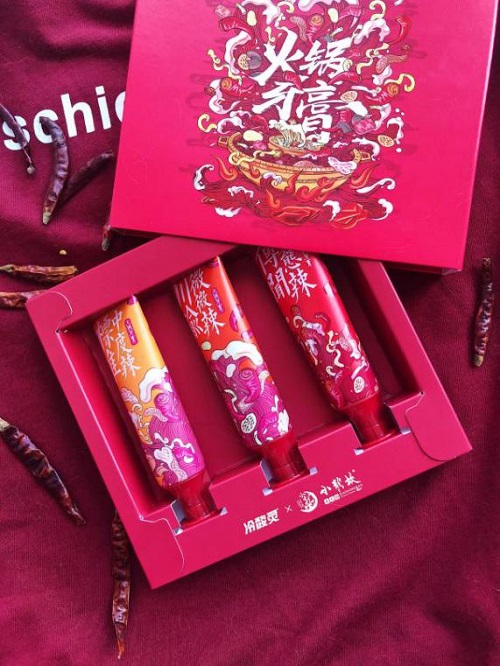 Kem đánh răng vị lẩu cay làm mưa làm gió khắp thị trường Trung Quốc Kem đánh răng vị lẩu cay làm mưa làm gió khắp thị trường Trung Quốc