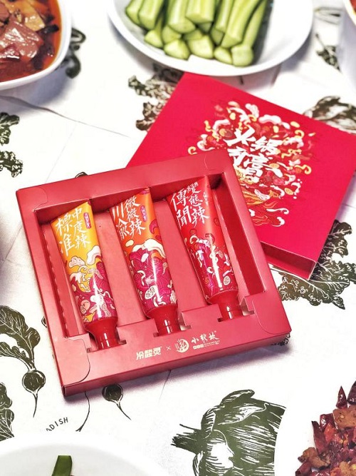 Kem đánh răng vị lẩu cay làm mưa làm gió khắp thị trường Trung Quốc Kem đánh răng vị lẩu cay làm mưa làm gió khắp thị trường Trung Quốc