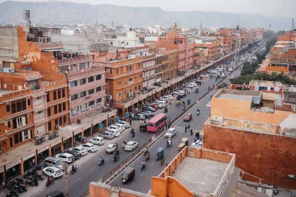 Con đường Johari Bazaar ở trung tâm thành phố Jaipur, nơi được mệnh danh là thủ phủ trang sức của thế giới.