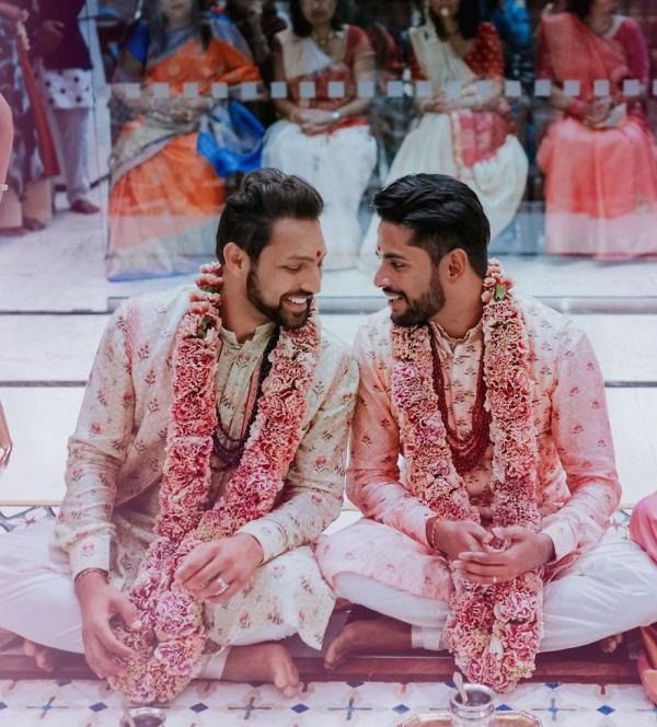 traditonal indian wedding gay guys charmi pena photography 5 5d418fc8970e5 880