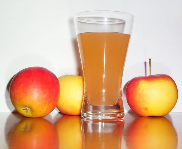 14408010 1252px apple juice with 3apples 1563456839 728 c35a153698 1564490300
