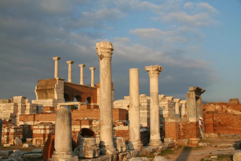 ruins of the temple of artemis at ephesus